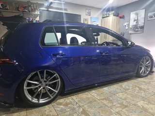 Golf 7.5 R for sale