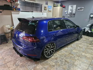 Golf 7.5 R for sale