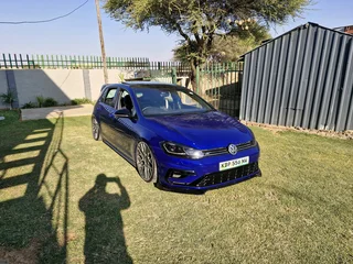 Golf 7.5 R for sale