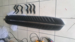 Ford Ranger and Volkswagen Amarok sidestep. leave your whatsapp number if interested.