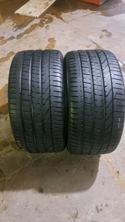 Two tires of size 315/35R21 Pirelli P Zero tires. Leave your whatsapp number if interested.