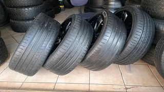 19 inch audi mags with 255 35 r19 tires leave me your whatsapp number if interested.