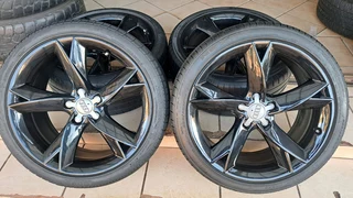 19 inch audi mags with 255 35 r19 tires leave me your whatsapp number if interested.