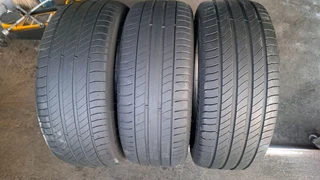 Three 205 45 r17 michelin normal tires, leave your whatsapp number if interested.