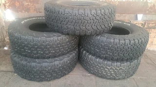 285/75R16 BFgoodrich tires of 90%thread left. leave your whatsapp number if interested.