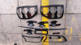 Ford Ranger Windows shield, front and back lighttrim, door handles, etc. leave your whatsapp number