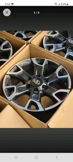 18 inche toyota lengend 50 mags. leave your whatsapp number if interested.