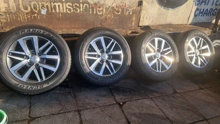 265/65R18, Toyota Dakar, Gd6, Fortuner mags &amp; Dunlop tires. Call/WhatsApp 0733076165.