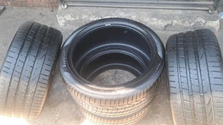Pirelli tires of size 315/35R21 &amp; 285/40R21 for sale. leave your whatsapp number if interested.