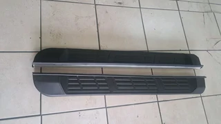 Ford Ranger side step double cab for sale. leave your whatsapp number if interested.