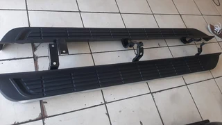 Ford Ranger side step double cab for sale. leave your whatsapp number if interested.