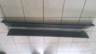 Ford Ranger side step double cab for sale. leave your whatsapp number if interested.