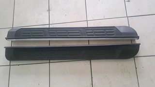 Ford Ranger side step double cab for sale. leave your whatsapp number if interested.