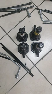 Complete bakkies Jack with accessories for sale. Left your whatsapp number if interested.