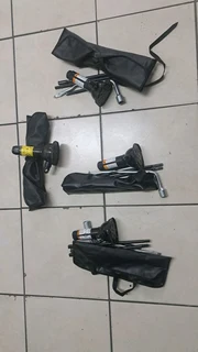 Complete bakkies Jack with accessories for sale. Left your whatsapp number if interested.