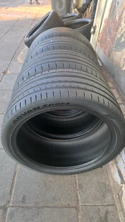 305/35R23 Yokohama tires. Leave your whatsapp number if interested for follow-up.