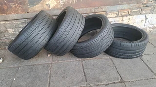 305/35R23 Yokohama tires. Leave your whatsapp number if interested for follow-up.
