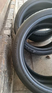 305/35R23 Yokohama tires. Leave your whatsapp number if interested for follow-up.