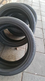 305/35R23 Yokohama tires. Leave your whatsapp number if interested for follow-up.