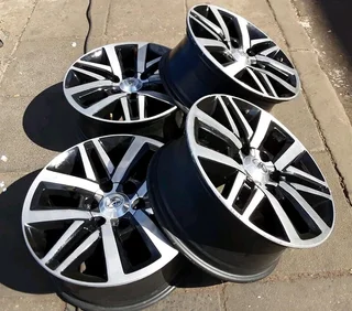 18 Inch Toyota Hilux (Dakar, D4D, Gd6), Fortuner rims 4 sale. Leave your whatsapp number if interest