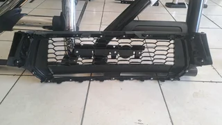 Toyota Hilux GD6 GR Dakar Style grill 2018-2020. leave your whatsapp number if interested.