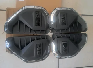 Ford Ranger T9 fender covers. leave your whatsapp number if interested for follow-up.