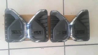 Ford Ranger T9 fender covers. leave your whatsapp number if interested for follow-up.