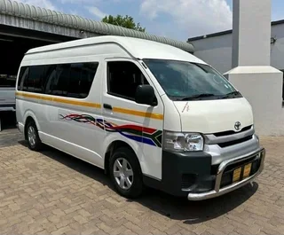 Toyota Quantum chrome Nudge bar &amp; step tow bar. leave your whatsapp number if interested.