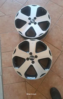  17-inch kia mag rims for sale. Leave your whatsapp number if interested.