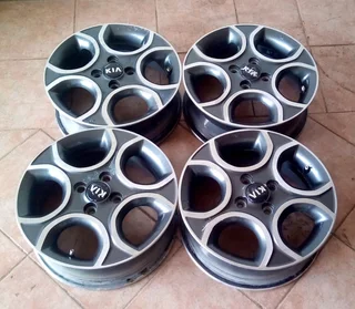  15-inch kia mag rims 4 sale. Call/WhatsApp 0️⃣6️⃣8️⃣7️⃣5️⃣1️⃣4️⃣4️⃣4️⃣2️⃣