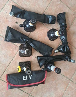 Hydraulic bottle jacks(Toyota, Quantum, GWM and Isuzu). Leave your whatsapp number if interested