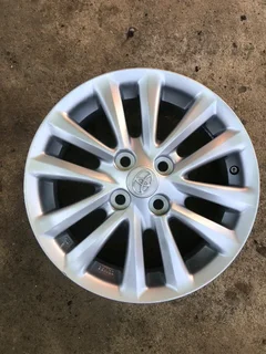  15-inch Toyota Etio mag rims for sale.
