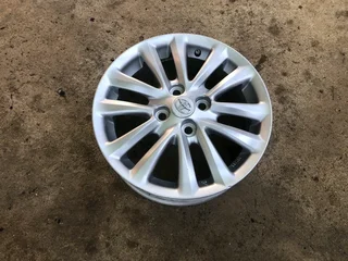  15-inch Toyota Etio mag rims for sale.