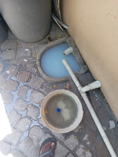 Block Drain Plumber At Kempton