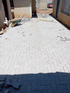 Paving installation Kempton Park!!!