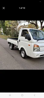 Bakkie for hire around Umbilo ,glenwood and durban city surrounding