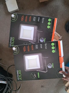 Electrical stuff for sale or swop