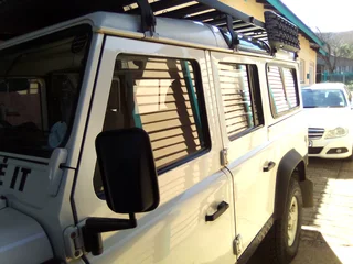 2007 Land Rover Defender SUV