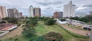 Lovely one bedroom flat with sea views for sale on Durban North beachfront