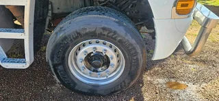 FREIGHTLINER ISX 500 FOR SALE.