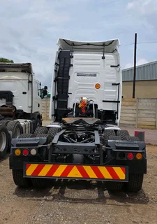 VOLVO TRUCK READY TO WORK