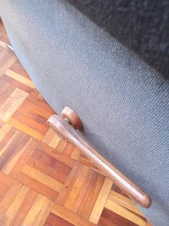 Lazy boy recling chair