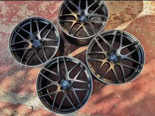 23 inch LUMMA CLR RIMS