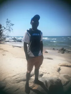 I am looking for job