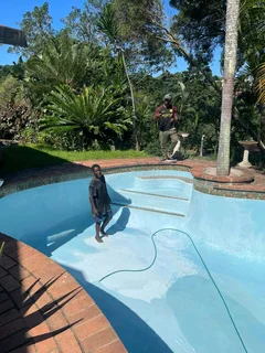 I am looking for job