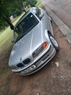 Bmw e46 323i