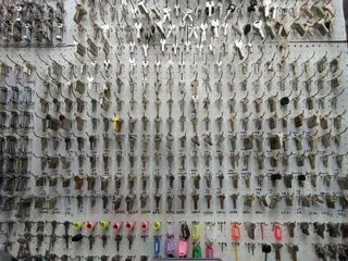 NEED A SPARE SET OF HOUSE KEYS ? WE GOT YOU COVERED WITH OUR WIDE RANGE.