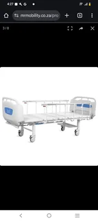 Hospital bed with mattress (manual)