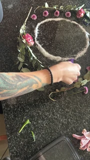 Psychic tarot readings via WhatsApp BMS