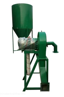Feed Mixer & Crusher.